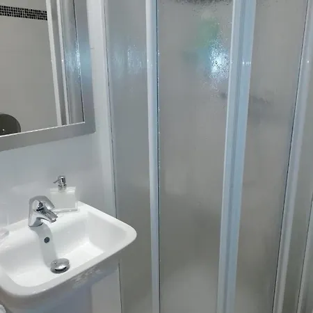 圣赫罗尼莫膳食公寓酒店 招待所 圣塞瓦斯蒂安