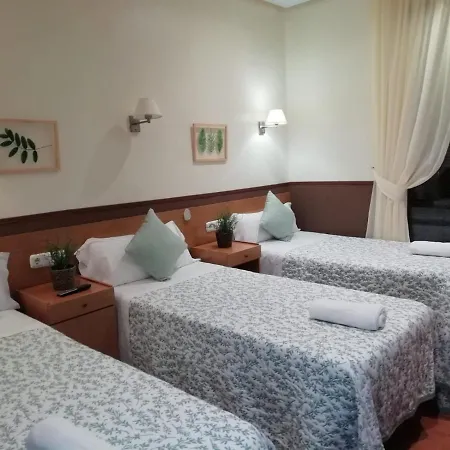 圣赫罗尼莫膳食公寓酒店 圣塞瓦斯蒂安